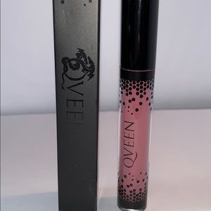 BNIB Qveen Liquid Lip Satin in shade Wifey